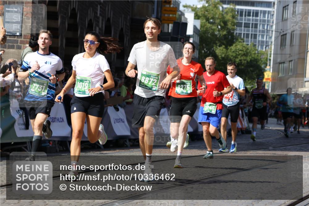 13.09.2026 - 21. swb-Marathon Bremen Strokosch-Dieckow http://msf.ph/oto/10336462 13.09.2026 13:18:29 Ziel 1631, 1872, 2260, 2634, 2671, 3241, 3458, 3514, 3634, 4131, 4733, 5292, 5695, 5948, 6152, 6290, 6448, 7954, 8094, 8805, 8943, 8944, 9134, 9609, 10065, 465, 2324, 2948, 3631, 4120, 4413, 4642, 5867, 6787, 7245, 7731, 8404, 8540, 8743, 8872, 9019, 9275, 9327, 9833 meine-sportfotos.de