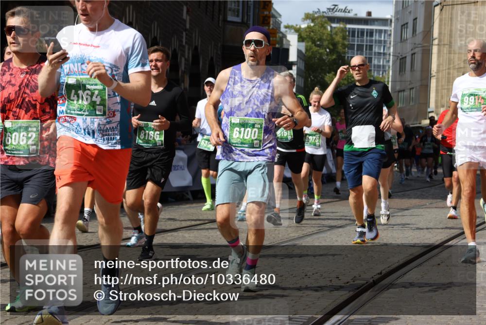 13.09.2026 - 21. swb-Marathon Bremen Strokosch-Dieckow http://msf.ph/oto/10336480 13.09.2026 13:31:42 Ziel 217, 922, 1600, 1627, 2244, 2602, 2707, 3152, 3343, 3392, 3396, 3579, 3762, 3859, 4258, 4477, 5375, 5504, 5673, 5720, 5765, 5979, 6147, 6619, 6968, 6971, 7001, 7296, 7812, 8035, 8097, 8239, 8339, 8342, 8726, 9147, 9155, 9337, 9822, 13066, 578, 846, 3115, 3205, 3239, 3244, 3278, 3989, 4030, 4998, 5158, 5325, 5363, 5899, 6213, 6354, 7242, 7260, 7790, 7964, 8048, 8078, 8166, 8247, 8970, 9016, 9033, 9188, 9785, 9914, 13151 meine-sportfotos.de