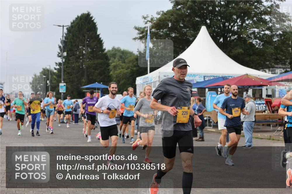 13.09.2026 - Kiel Lauf Andreas Tolksdorf http://msf.ph/oto/10336518 13.09.2026 09:53:50 Kiellinie 175, 38, 229, 6080 meine-sportfotos.de