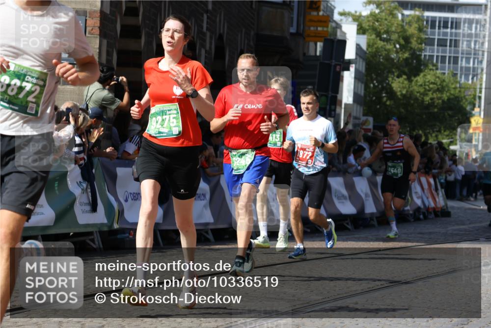 13.09.2026 - 21. swb-Marathon Bremen Strokosch-Dieckow http://msf.ph/oto/10336519 13.09.2026 13:18:30 Ziel 1631, 1872, 2260, 2671, 3241, 3458, 3514, 3634, 4131, 4733, 5292, 5695, 5948, 6152, 6290, 6448, 7954, 8094, 8943, 8944, 9134, 9609, 10065, 465, 2324, 2948, 3631, 4120, 4413, 4642, 5867, 6787, 7163, 7245, 8540, 8743, 9275, 9327, 9833 meine-sportfotos.de