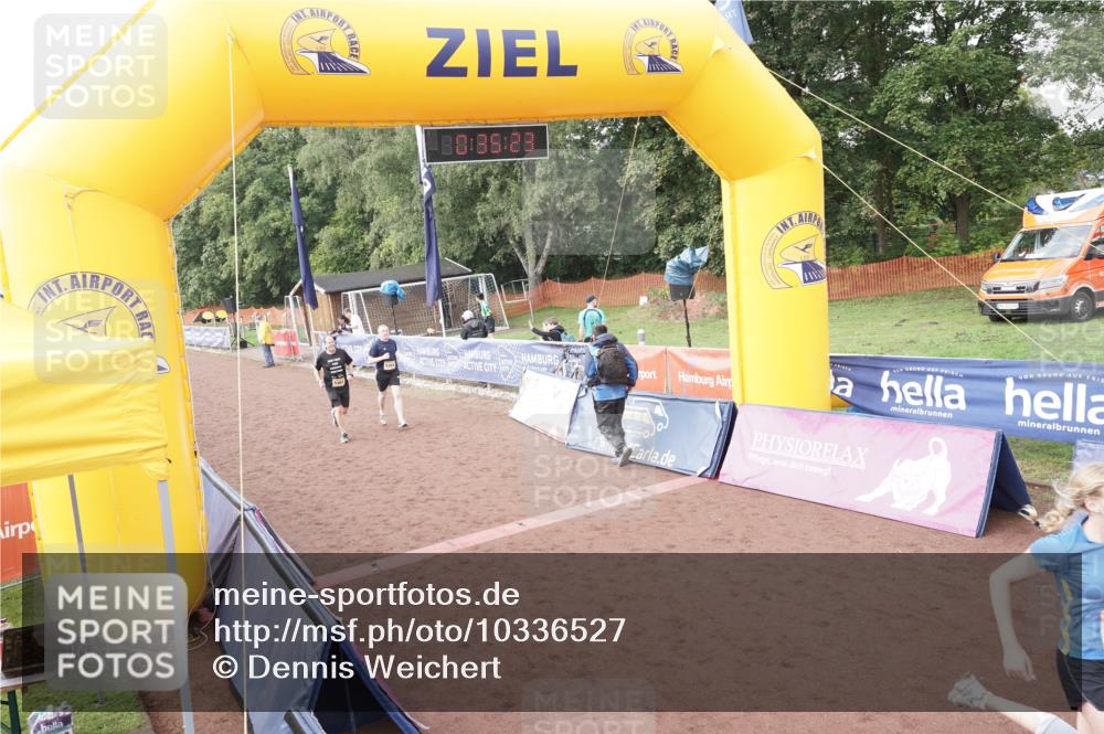 13.09.2026 - Airport Race Dennis Weichert http://msf.ph/oto/10336527 13.09.2026 10:35:56 Ziel 5304, 5328, 5361, 5384 meine-sportfotos.de