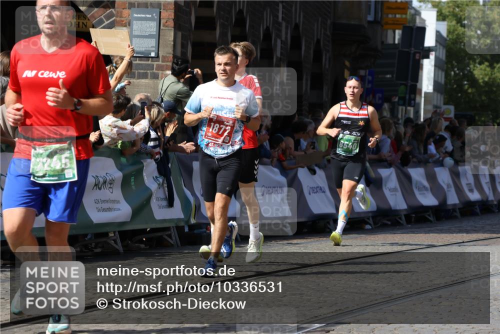 13.09.2026 - 21. swb-Marathon Bremen Strokosch-Dieckow http://msf.ph/oto/10336531 13.09.2026 13:18:32 Ziel 1146, 1872, 2260, 2671, 3241, 3458, 3514, 3634, 4131, 4733, 5292, 5460, 5695, 5948, 6152, 6290, 6448, 7491, 7954, 8094, 8943, 8944, 9134, 9609, 10065, 13150, 465, 2324, 2948, 3631, 4120, 4413, 4642, 5867, 6787, 7104, 7163, 7245, 8540, 8743, 9327, 9833 meine-sportfotos.de