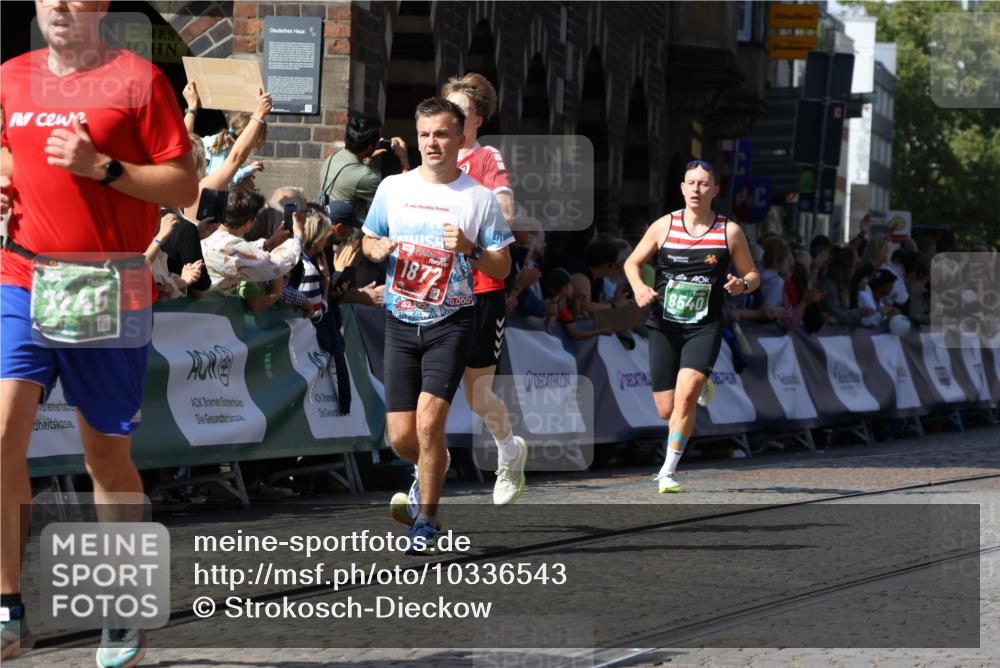 13.09.2026 - 21. swb-Marathon Bremen Strokosch-Dieckow http://msf.ph/oto/10336543 13.09.2026 13:18:32 Ziel 1146, 1872, 2260, 2671, 3241, 3458, 3514, 3634, 4131, 4733, 5292, 5460, 5695, 5948, 6152, 6290, 6448, 7491, 7954, 8094, 8943, 8944, 9134, 9609, 10065, 13150, 465, 2324, 2948, 3631, 4120, 4413, 4642, 5867, 6787, 7104, 7163, 7245, 8540, 8743, 9327, 9833 meine-sportfotos.de