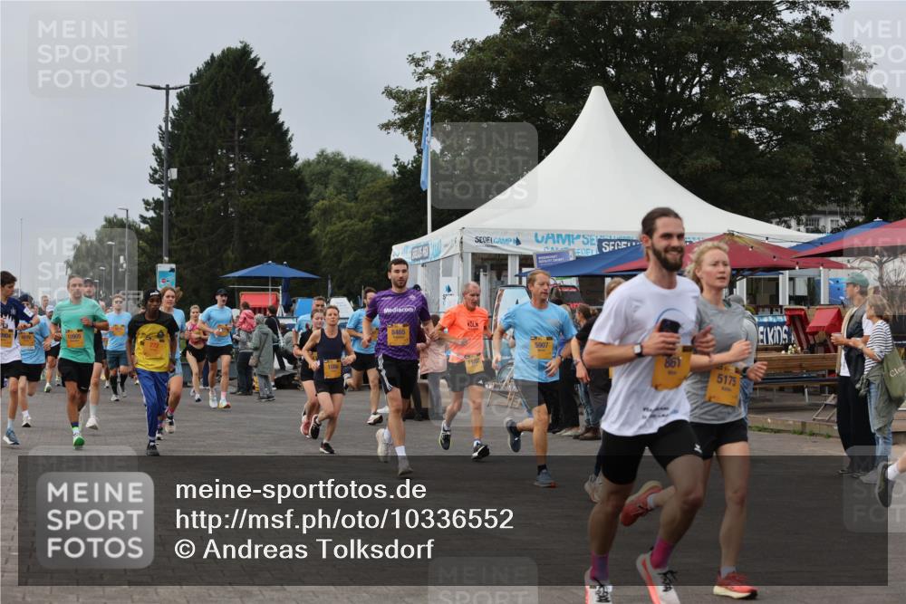13.09.2026 - Kiel Lauf Andreas Tolksdorf http://msf.ph/oto/10336552 13.09.2026 09:53:52 Kiellinie 10905, 1086, 8465, 11732, 5907, 861, 5175 meine-sportfotos.de