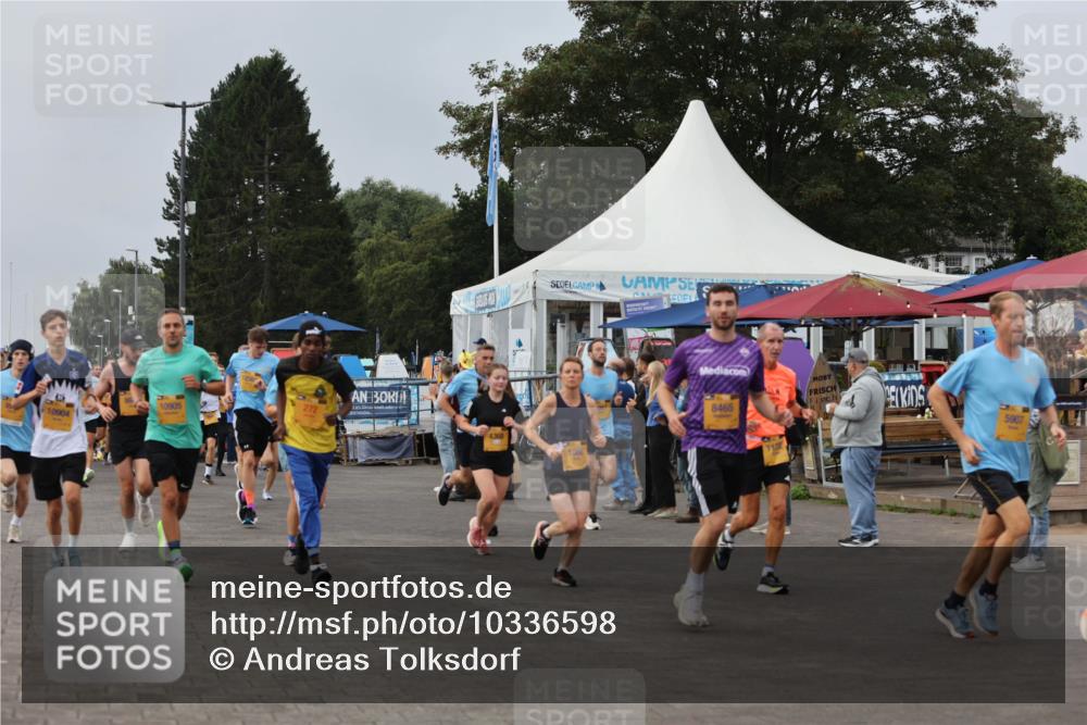 13.09.2026 - Kiel Lauf Andreas Tolksdorf http://msf.ph/oto/10336598 13.09.2026 09:53:53 Kiellinie 10904, 10905, 8465, 5907 meine-sportfotos.de