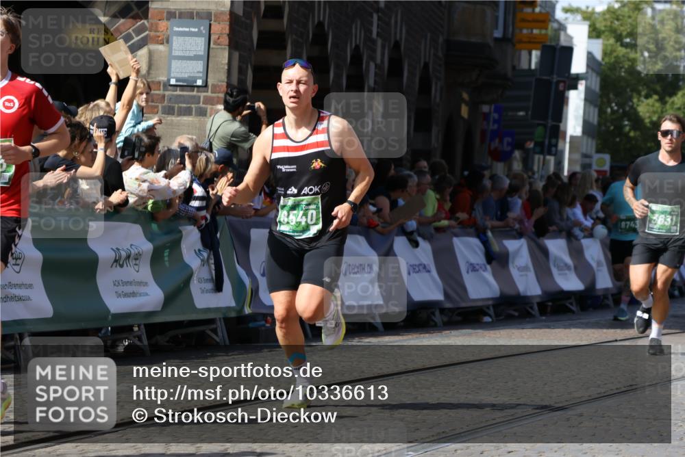 13.09.2026 - 21. swb-Marathon Bremen Strokosch-Dieckow http://msf.ph/oto/10336613 13.09.2026 13:18:34 Ziel 1146, 1419, 1872, 2260, 2671, 3241, 3458, 3514, 3634, 4131, 4733, 5292, 5460, 5695, 6152, 7491, 7954, 8094, 8943, 8944, 9134, 9609, 10065, 13150, 2324, 2948, 3631, 4120, 4413, 4642, 5867, 6787, 7104, 7163, 8540, 8743, 9327, 9833 meine-sportfotos.de