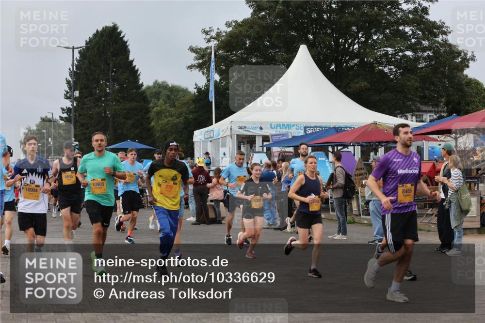 13.09.2026 - Kiel Lauf Andreas Tolksdorf http://msf.ph/oto/10336629 13.09.2026 09:53:54 Kiellinie 10904, 8645, 12361, 10905, 4368, 8465 meine-sportfotos.de
