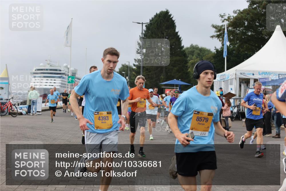 13.09.2026 - Kiel Lauf Andreas Tolksdorf http://msf.ph/oto/10336681 13.09.2026 09:53:56 Kiellinie 38, 4393, 3819, 38, 8579, 2028 meine-sportfotos.de