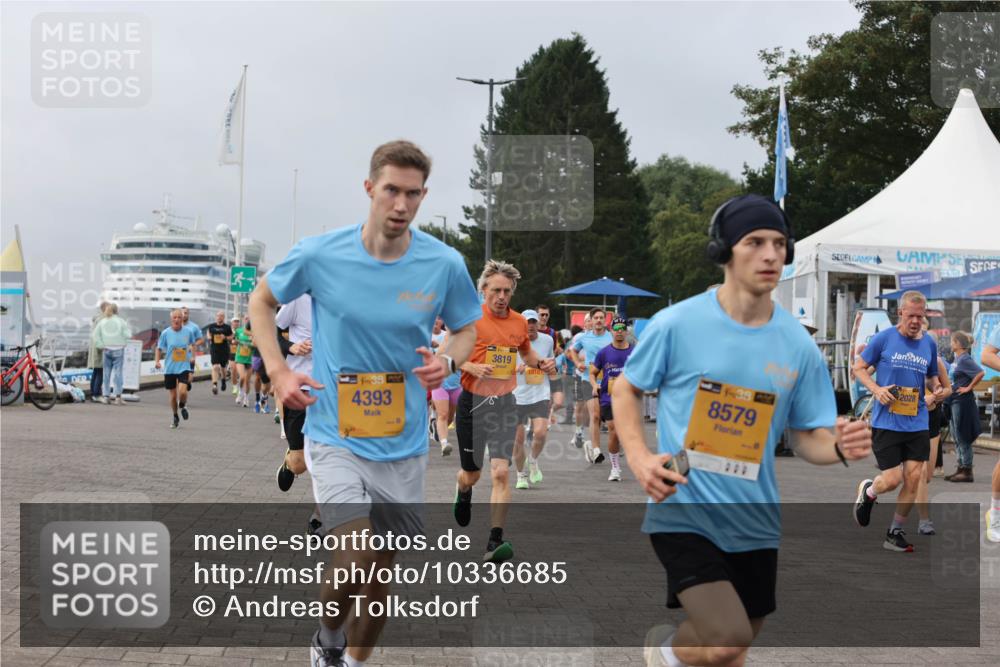 13.09.2026 - Kiel Lauf Andreas Tolksdorf http://msf.ph/oto/10336685 13.09.2026 09:53:56 Kiellinie 38, 4393, 3819, 39, 8579, 2028, 009 meine-sportfotos.de