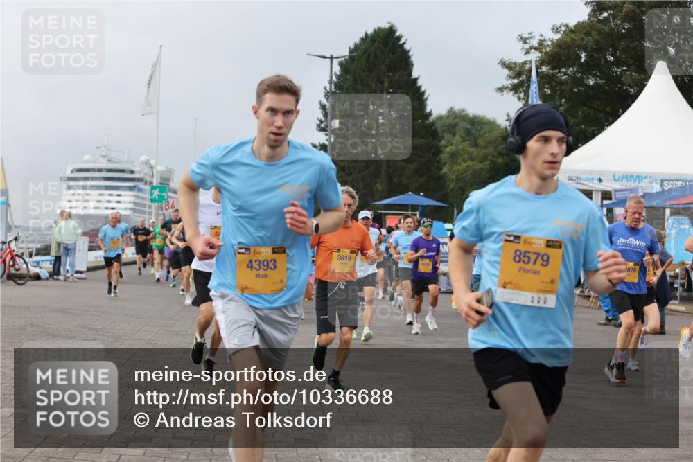 13.09.2026 - Kiel Lauf Andreas Tolksdorf http://msf.ph/oto/10336688 13.09.2026 09:53:56 Kiellinie 38, 4393, 3819, 18, 38, 8579, 2028 meine-sportfotos.de