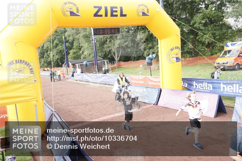 13.09.2026 - Airport Race Dennis Weichert http://msf.ph/oto/10336704 13.09.2026 10:36:15 Ziel 1351, 5081, 5082, 5152 meine-sportfotos.de