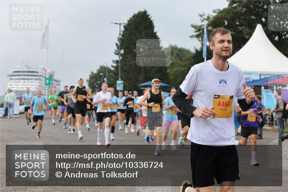 13.09.2026 - Kiel Lauf Andreas Tolksdorf http://msf.ph/oto/10336724 13.09.2026 09:53:58 Kiellinie 8, 38, 4464, 4226 meine-sportfotos.de