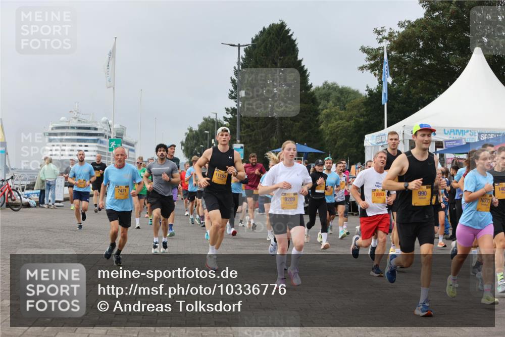 13.09.2026 - Kiel Lauf Andreas Tolksdorf http://msf.ph/oto/10336776 13.09.2026 09:54:00 Kiellinie 7471, 11153, 990, 10893, 10773, 9289, 140 meine-sportfotos.de