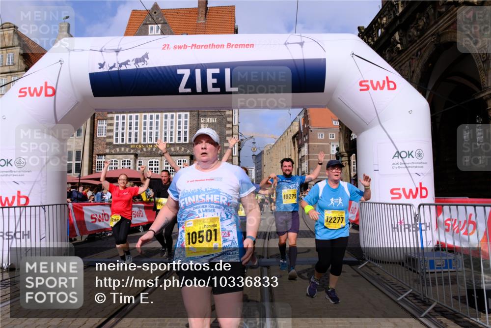 13.09.2026 - 21. swb-Marathon Bremen Tim E. http://msf.ph/oto/10336833 13.09.2026 11:07:50 Ziel 10138, 10205, 10279, 10280, 10363, 10364, 10501, 10505, 10580, 10595, 10695, 10748, 10907, 10935, 11223, 11417, 11643, 11767, 11865, 11899, 11924, 11934, 12167, 12168, 12194, 12210, 12277, 12419, 12509, 12536 meine-sportfotos.de