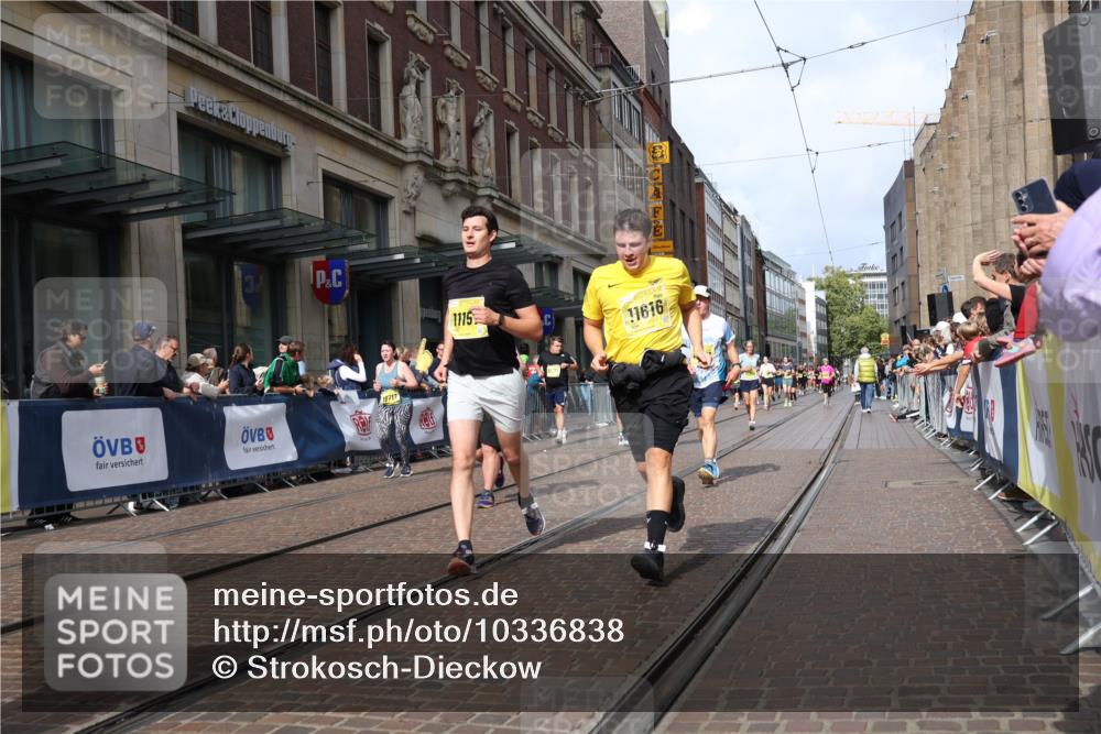 13.09.2026 - 21. swb-Marathon Bremen Strokosch-Dieckow http://msf.ph/oto/10336838 13.09.2026 11:05:10 Ziel 10186, 10259, 10260, 10411, 10432, 10576, 10697, 10717, 10802, 10864, 11146, 11314, 11326, 11334, 11387, 11394, 11520, 11521, 11571, 11572, 11724, 11791, 11892, 11947, 12011, 12055, 12079, 12080, 12156, 12251, 12273, 12330, 12362, 12501, 10315, 10370, 10465, 10576, 10718, 10729, 10741, 10800, 10850, 10855, 10856, 10975, 10995, 11102, 11105, 11133, 11157, 11218, 11272, 11281, 11326, 11395, 11518, 11584, 11616, 11722, 11757, 11900, 11939, 12002, 12011, 12064 meine-sportfotos.de