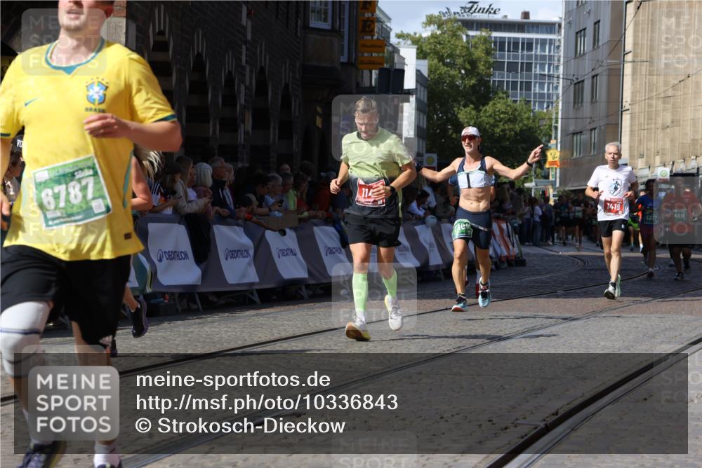 13.09.2026 - 21. swb-Marathon Bremen Strokosch-Dieckow http://msf.ph/oto/10336843 13.09.2026 13:18:43 Ziel 1146, 1419, 2055, 5307, 5460, 6293, 6294, 6818, 7491, 7731, 7954, 8404, 8872, 9019, 9275, 10065, 13150, 307, 4916, 5277, 6310, 7104, 7163, 7602, 7791, 13184 meine-sportfotos.de