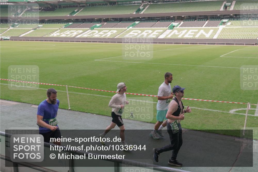 13.09.2026 - 21. swb-Marathon Bremen Michael Burmester http://msf.ph/oto/10336944 13.09.2026 13:13:10 Laufen im Stadion 118, 183, 270, 278, 349, 514, 576, 600, 631, 695, 702, 843, 933, 950, 1005, 1143, 1226, 1286, 1334, 1426, 1435, 1596, 1641, 1849, 1851, 1991, 2005, 2035, 2079, 2248, 2264, 2336, 2375, 2377, 2387, 2398, 2412, 2426, 2439, 2457, 2461, 2478, 2505, 2540, 2612, 2665, 2673, 2684, 2693, 2765, 2773, 2792, 2815, 2816, 2850, 2860, 2884, 2895, 2921, 2963, 2966, 2972, 2975, 3016, 3111, 3143, 3155, 3209, 3253, 3277, 3293, 3304, 3308, 3313, 3349, 3434 meine-sportfotos.de