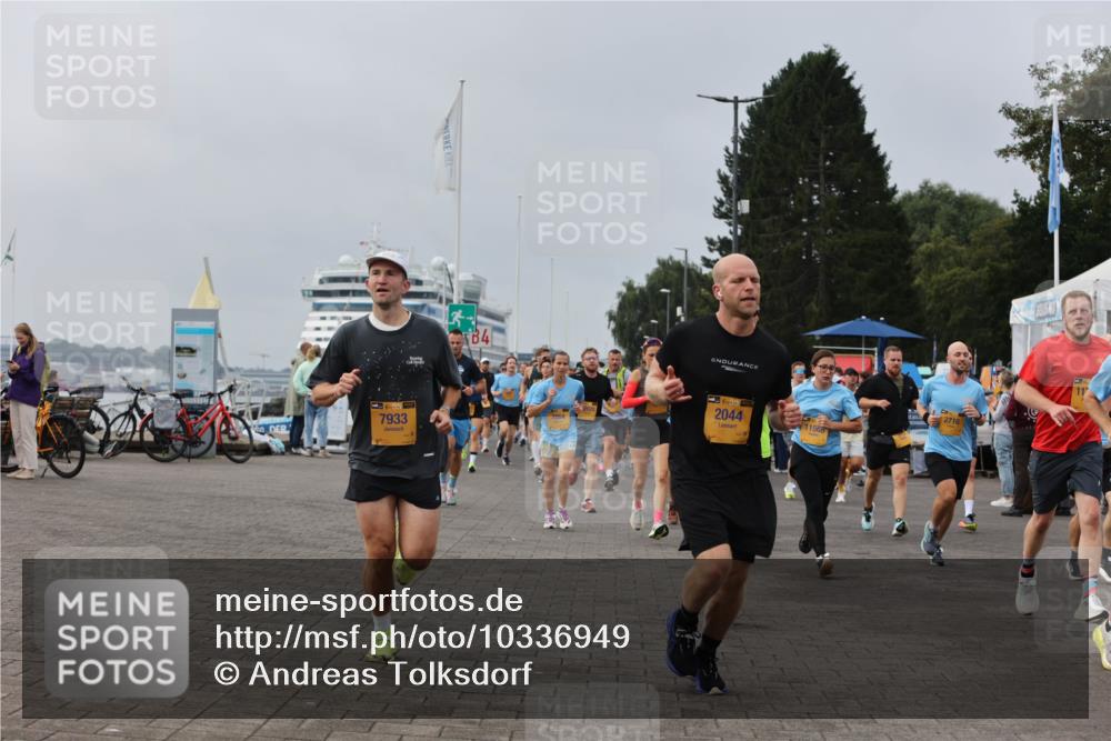 13.09.2026 - Kiel Lauf Andreas Tolksdorf http://msf.ph/oto/10336949 13.09.2026 09:54:07 Kiellinie 7933, 4, 2044, 11568, 2716, 11 meine-sportfotos.de