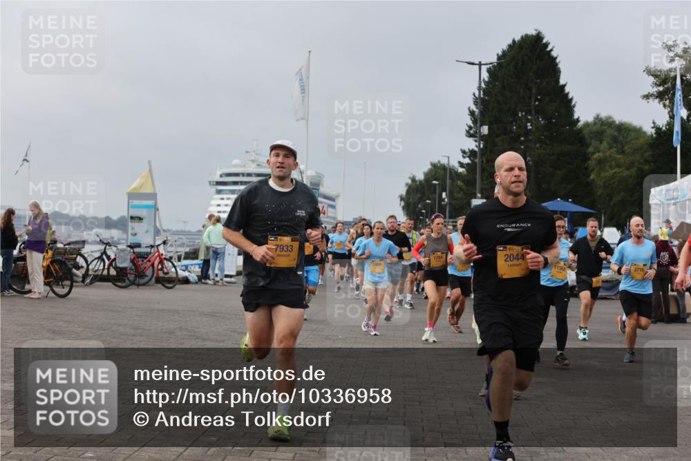 13.09.2026 - Kiel Lauf Andreas Tolksdorf http://msf.ph/oto/10336958 13.09.2026 09:54:07 Kiellinie 1, 39, 7933, 1784, 2044, 11568 meine-sportfotos.de