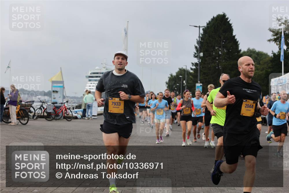 13.09.2026 - Kiel Lauf Andreas Tolksdorf http://msf.ph/oto/10336971 13.09.2026 09:54:07 Kiellinie 38, 7933, 1784, 1, 38, 2044, 2716 meine-sportfotos.de