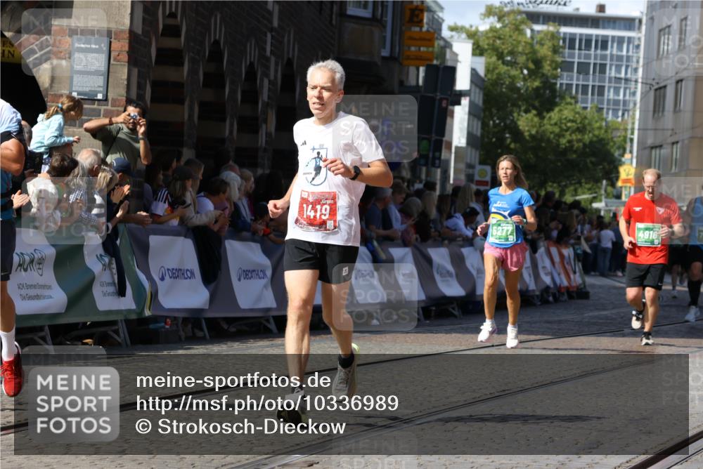 13.09.2026 - 21. swb-Marathon Bremen Strokosch-Dieckow http://msf.ph/oto/10336989 13.09.2026 13:18:47 Ziel 465, 1146, 1419, 2055, 4413, 5307, 5460, 6293, 6294, 6818, 7245, 7491, 7731, 7954, 8404, 8540, 8872, 9019, 9275, 13150, 307, 4916, 5277, 6310, 7154, 7602, 7647, 7791, 9512, 13184 meine-sportfotos.de