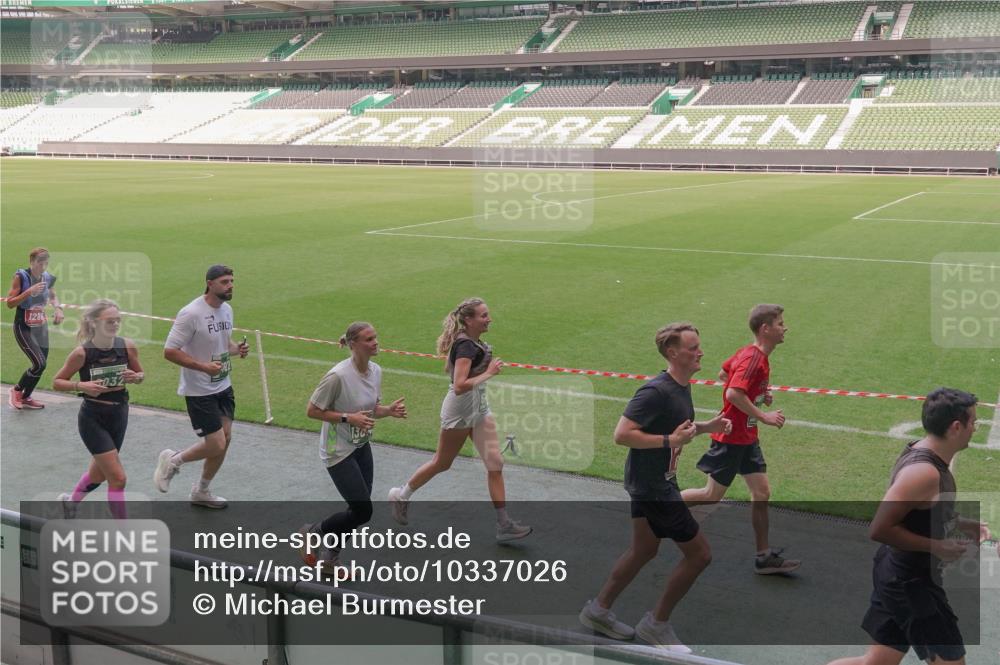 13.09.2026 - 21. swb-Marathon Bremen Michael Burmester http://msf.ph/oto/10337026 13.09.2026 13:13:19 Laufen im Stadion 118, 183, 270, 278, 349, 460, 514, 576, 600, 631, 695, 702, 933, 950, 1005, 1143, 1226, 1286, 1334, 1408, 1426, 1596, 1641, 1991, 2005, 2024, 2035, 2079, 2264, 2336, 2377, 2387, 2398, 2412, 2439, 2457, 2461, 2478, 2505, 2521, 2540, 2612, 2665, 2673, 2684, 2693, 2765, 2773, 2792, 2815, 2816, 2850, 2860, 2884, 2895, 2921, 2963, 2966, 2972, 2975, 3016, 3111, 3143, 3155, 3209, 3253, 3277, 3293, 3304, 3308, 3313, 3378, 3434, 3653, 3661 meine-sportfotos.de