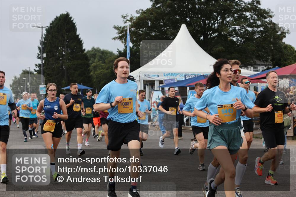 13.09.2026 - Kiel Lauf Andreas Tolksdorf http://msf.ph/oto/10337046 13.09.2026 09:54:14 Kiellinie 152, 2177, 8002, 4739, 38, 10087, 3400, 38, 9443, 4079 meine-sportfotos.de