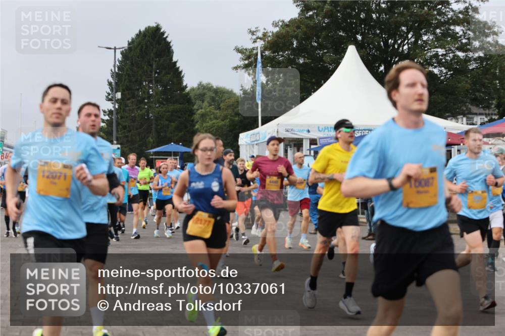 13.09.2026 - Kiel Lauf Andreas Tolksdorf http://msf.ph/oto/10337061 13.09.2026 09:54:15 Kiellinie 12071, 2177 meine-sportfotos.de
