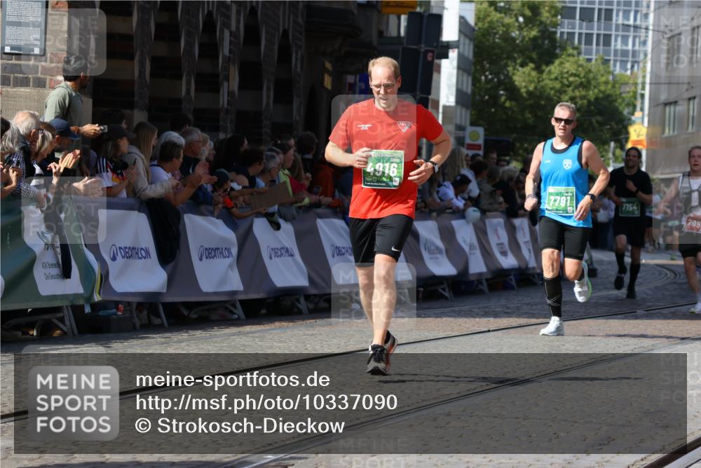 13.09.2026 - 21. swb-Marathon Bremen Strokosch-Dieckow http://msf.ph/oto/10337090 13.09.2026 13:18:51 Ziel 465, 1146, 1419, 2055, 2324, 2948, 3631, 4413, 4642, 5307, 5460, 5867, 6293, 6294, 6818, 7245, 7491, 7731, 8404, 8540, 8743, 8872, 9019, 9275, 9327, 9833, 13150, 307, 2007, 4857, 4916, 6310, 7154, 7647, 7686, 7791, 9512, 13184 meine-sportfotos.de