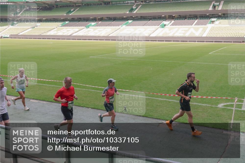 13.09.2026 - 21. swb-Marathon Bremen Michael Burmester http://msf.ph/oto/10337105 13.09.2026 13:13:30 Laufen im Stadion 118, 183, 270, 278, 349, 460, 514, 576, 600, 631, 695, 702, 768, 933, 950, 1005, 1143, 1286, 1334, 1392, 1408, 1426, 1573, 1596, 1641, 1991, 2005, 2024, 2035, 2079, 2233, 2264, 2336, 2377, 2387, 2398, 2412, 2439, 2457, 2461, 2478, 2505, 2521, 2540, 2564, 2612, 2665, 2684, 2693, 2765, 2773, 2792, 2815, 2816, 2829, 2860, 2884, 2887, 2895, 2921, 2963, 2966, 2972, 2975, 3016, 3111, 3143, 3155, 3209, 3253, 3277, 3293, 3304, 3308, 3313, 3378, 3405, 3428, 3434, 3653, 3661 meine-sportfotos.de