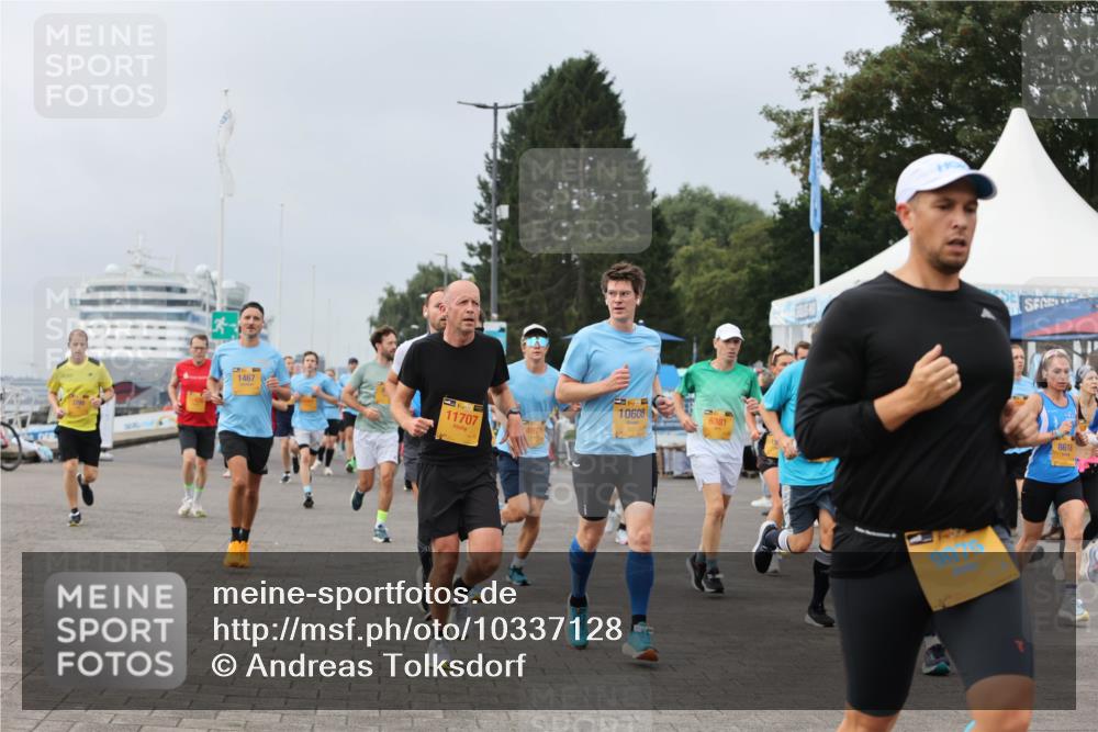 13.09.2026 - Kiel Lauf Andreas Tolksdorf http://msf.ph/oto/10337128 13.09.2026 09:54:17 Kiellinie 1467, 10608, 11707, 4971, 6381, 8618 meine-sportfotos.de