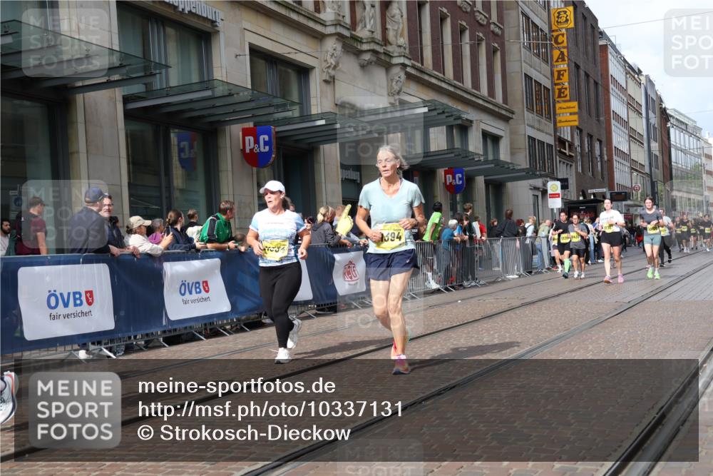 13.09.2026 - 21. swb-Marathon Bremen Strokosch-Dieckow http://msf.ph/oto/10337131 13.09.2026 11:05:16 Ziel 10168, 10186, 10238, 10259, 10260, 10432, 10457, 10717, 10864, 11024, 11146, 11314, 11334, 11387, 11394, 11520, 11521, 11571, 11572, 11724, 11791, 11892, 11947, 12055, 12156, 12251, 12273, 12330, 12362, 12501, 10370, 10411, 10465, 10576, 10697, 10718, 10741, 10800, 10802, 10850, 10975, 10995, 11102, 11105, 11157, 11218, 11281, 11326, 11584, 11616, 11722, 11900, 11939, 12002, 12011, 12064 meine-sportfotos.de