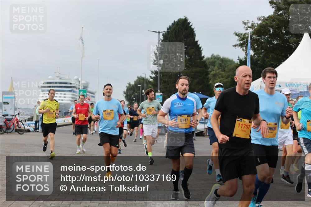 13.09.2026 - Kiel Lauf Andreas Tolksdorf http://msf.ph/oto/10337169 13.09.2026 09:54:18 Kiellinie 3799, 11426, 1467, 8747, 38, 11707, 38, 0608 meine-sportfotos.de