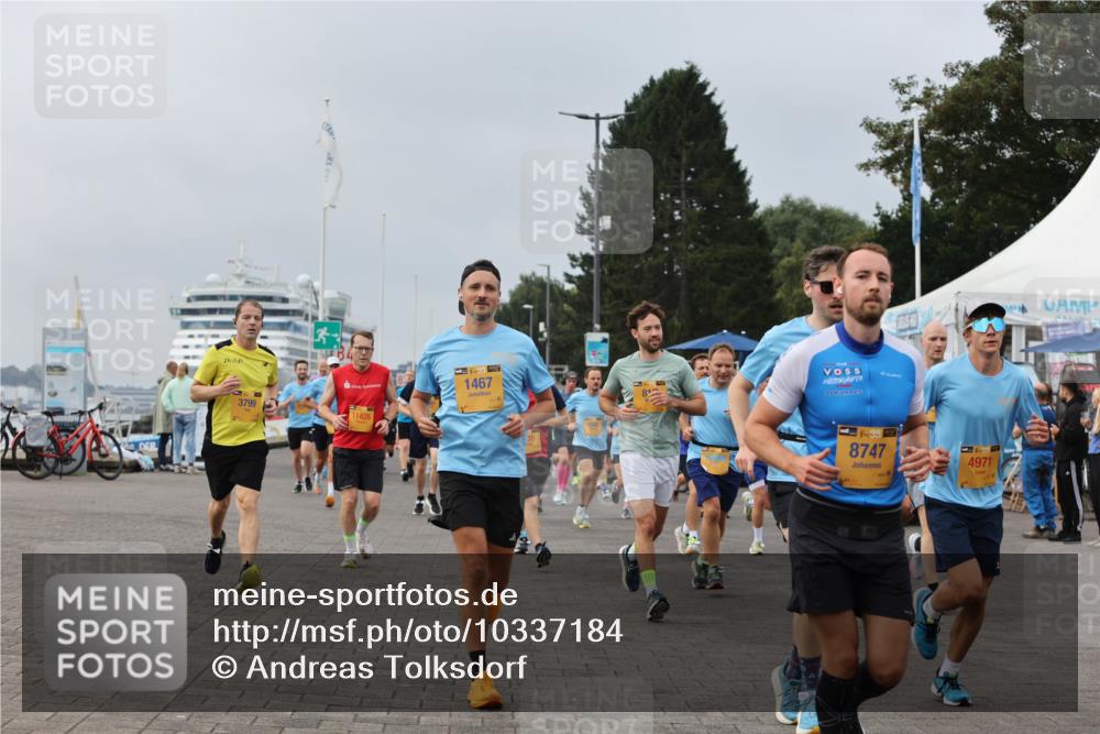 13.09.2026 - Kiel Lauf Andreas Tolksdorf http://msf.ph/oto/10337184 13.09.2026 09:54:19 Kiellinie 3799, 11426, 1467, 1, 381, 8747, 4971 meine-sportfotos.de