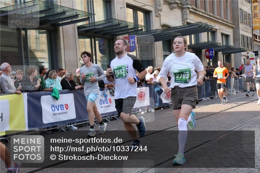 13.09.2026 - 21. swb-Marathon Bremen Strokosch-Dieckow http://msf.ph/oto/10337244 13.09.2026 13:25:42 Ziel 1163, 1647, 1896, 2033, 2062, 2666, 2708, 2987, 3248, 3516, 3722, 4067, 4161, 4411, 4476, 4724, 4842, 5013, 5558, 5622, 5701, 5854, 6135, 6605, 6886, 7638, 7780, 8271, 8361, 8592, 8635, 9266, 9794, 150, 191, 209, 260, 1458, 1650, 1752, 2421, 2781, 3124, 3186, 3722, 3806, 4439, 4717, 4927, 5139, 5703, 5755, 5814, 6380, 7252, 8545, 8597, 8695, 8769, 8890, 9440, 9468, 9506 meine-sportfotos.de
