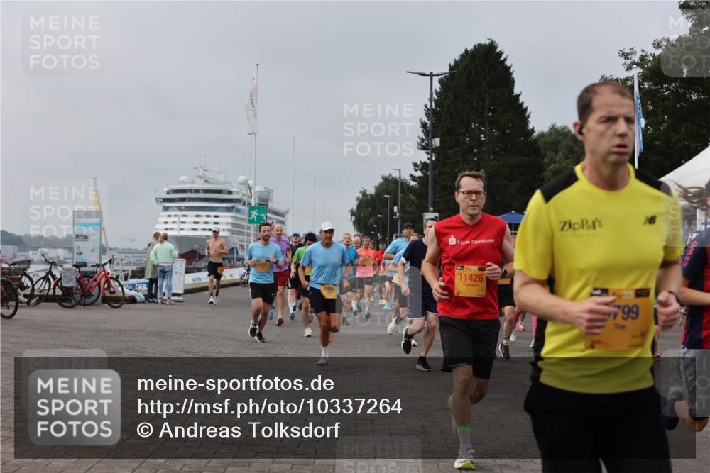 13.09.2026 - Kiel Lauf Andreas Tolksdorf http://msf.ph/oto/10337264 13.09.2026 09:54:21 Kiellinie 1668, 35, 11426, 799 meine-sportfotos.de