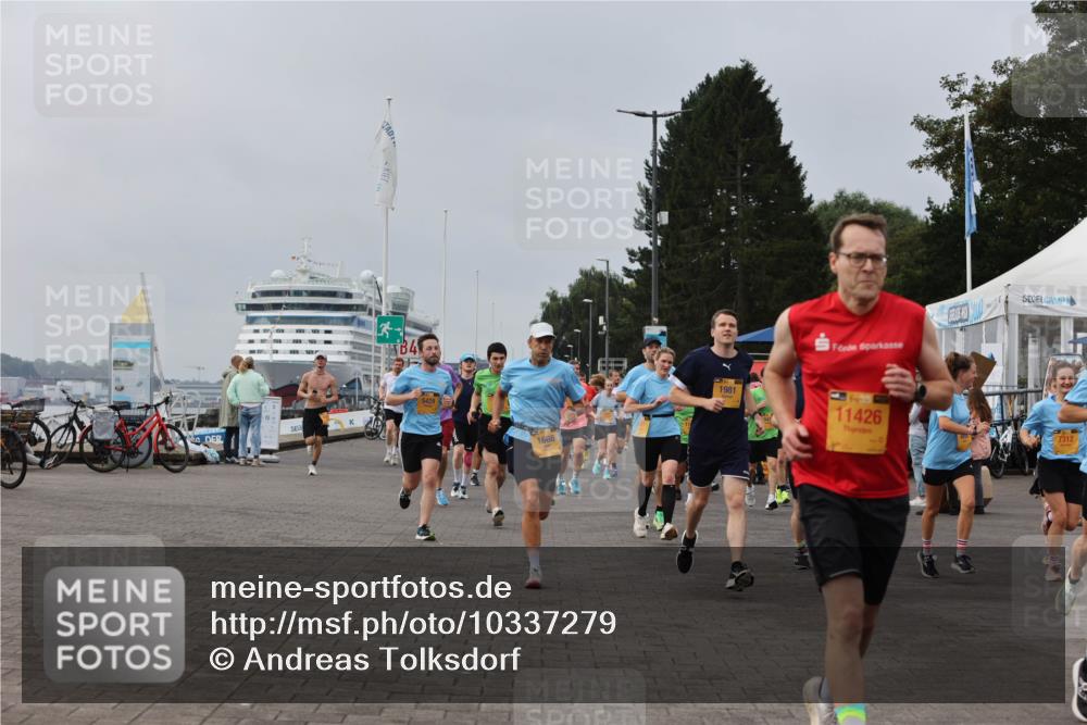 13.09.2026 - Kiel Lauf Andreas Tolksdorf http://msf.ph/oto/10337279 13.09.2026 09:54:22 Kiellinie 4, 5429, 1668, 1981, 11426, 7312 meine-sportfotos.de