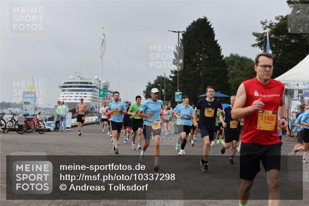 13.09.2026 - Kiel Lauf Andreas Tolksdorf http://msf.ph/oto/10337298 13.09.2026 09:54:22 Kiellinie 4, 5429, 1668, 1981, 7932, 11426, 4692 meine-sportfotos.de