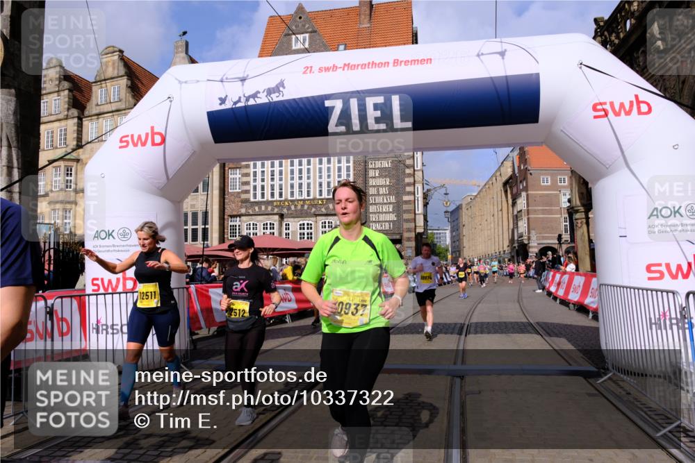 13.09.2026 - 21. swb-Marathon Bremen Tim E. http://msf.ph/oto/10337322 13.09.2026 11:08:06 Ziel 10580, 10595, 10660, 10661, 10674, 10830, 10871, 10935, 10937, 11037, 11223, 11515, 11643, 11924, 11934, 12024, 12097, 12194, 12307, 12509, 12511, 12512 meine-sportfotos.de