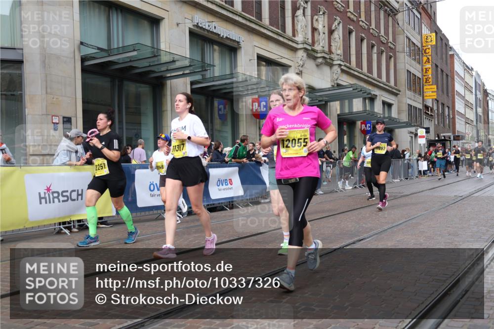 13.09.2026 - 21. swb-Marathon Bremen Strokosch-Dieckow http://msf.ph/oto/10337326 13.09.2026 11:05:22 Ziel 10168, 10186, 10238, 10259, 10260, 10305, 10432, 10457, 10864, 11024, 11146, 11314, 11387, 11394, 11520, 11521, 11571, 11572, 11724, 11791, 11892, 11947, 12055, 12156, 12273, 12330, 12362, 12378, 12501, 12523, 12528, 12773, 10370, 10411, 10576, 10697, 10717, 10718, 10800, 10802, 10995, 11102, 11105, 11146, 11157, 11218, 11281, 11326, 11334, 11394, 11584, 11616, 11722, 11900, 12002, 12011, 12064, 12251 meine-sportfotos.de