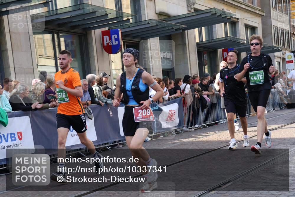 13.09.2026 - 21. swb-Marathon Bremen Strokosch-Dieckow http://msf.ph/oto/10337341 13.09.2026 13:25:45 Ziel 1163, 1647, 1896, 2033, 2062, 2666, 2708, 2987, 3248, 3516, 4067, 4476, 4723, 4724, 5013, 5558, 5622, 5701, 5854, 5906, 6135, 6605, 6886, 7638, 7780, 8271, 8361, 8592, 8635, 9266, 9794, 150, 191, 209, 1458, 1650, 1752, 2033, 2421, 2781, 3124, 3186, 3722, 3806, 4161, 4411, 4439, 4717, 4842, 4927, 5139, 5622, 5703, 5755, 5814, 7252, 8545, 8597, 8695, 8890, 9440, 9468, 9506 meine-sportfotos.de