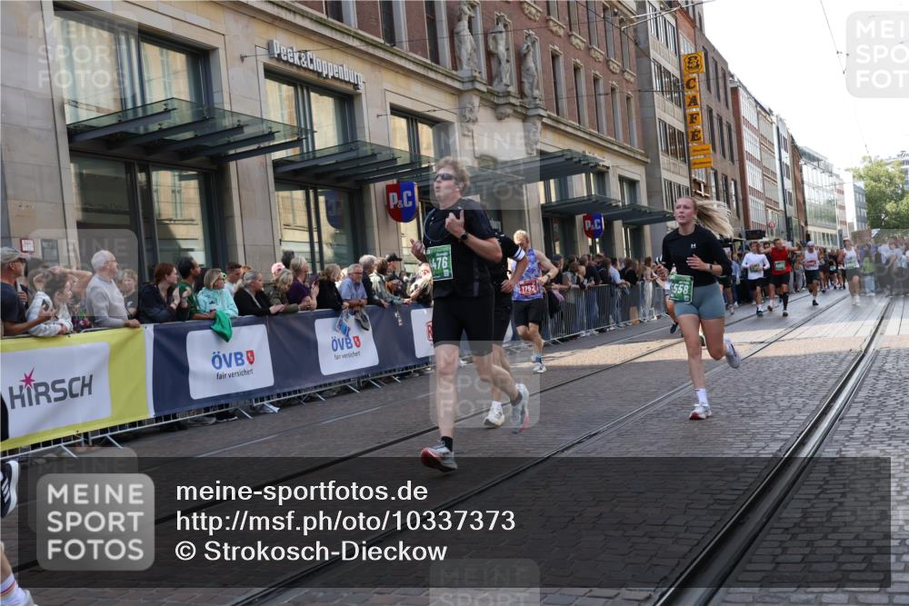13.09.2026 - 21. swb-Marathon Bremen Strokosch-Dieckow http://msf.ph/oto/10337373 13.09.2026 13:25:46 Ziel 1163, 1647, 1896, 2062, 2666, 2708, 2987, 3248, 3516, 4067, 4476, 4723, 4724, 5013, 5558, 5701, 5854, 5906, 6135, 6605, 6886, 7638, 7780, 8271, 8361, 8592, 8635, 9266, 9794, 150, 191, 209, 1458, 1650, 1752, 2033, 2421, 2781, 3124, 3186, 3722, 3806, 4161, 4411, 4439, 4717, 4842, 4927, 5013, 5139, 5622, 5703, 5755, 5814, 7252, 8545, 8597, 8695, 8890, 9440, 9468, 9506 meine-sportfotos.de