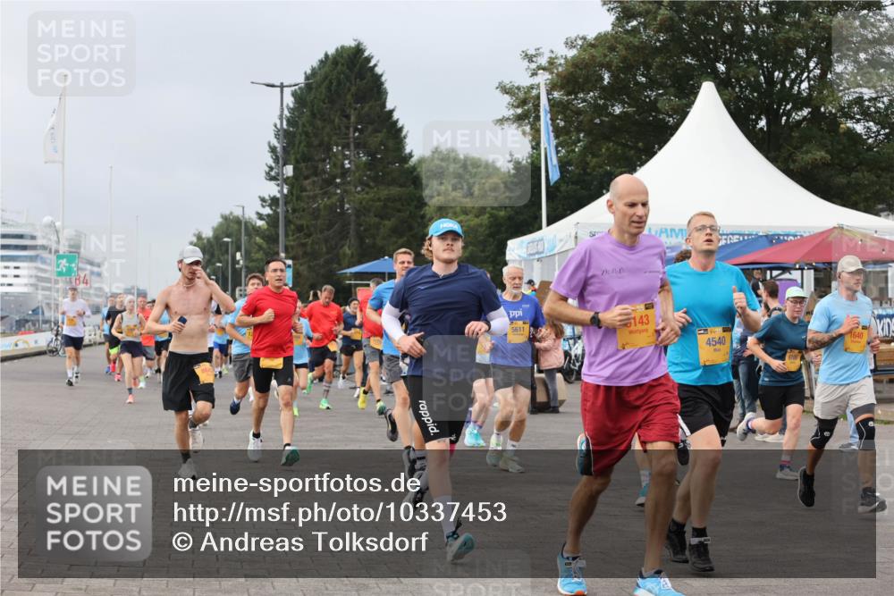 13.09.2026 - Kiel Lauf Andreas Tolksdorf http://msf.ph/oto/10337453 13.09.2026 09:54:27 Kiellinie 84, 5611, 143, 4540, 1640 meine-sportfotos.de