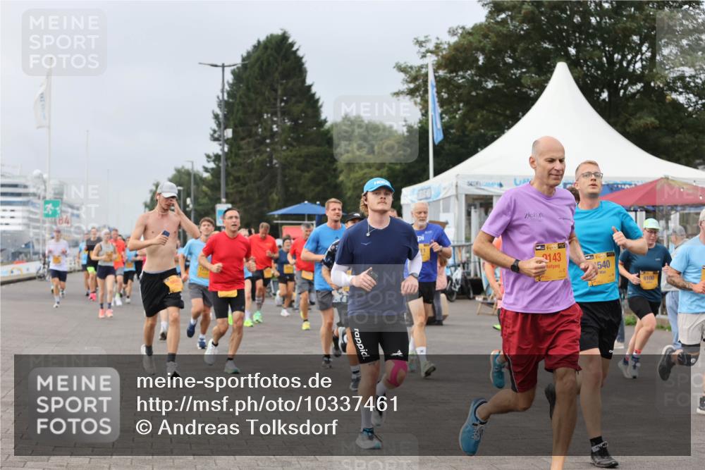 13.09.2026 - Kiel Lauf Andreas Tolksdorf http://msf.ph/oto/10337461 13.09.2026 09:54:27 Kiellinie 84, 642, 38, 2143, 38, 540, 6100 meine-sportfotos.de