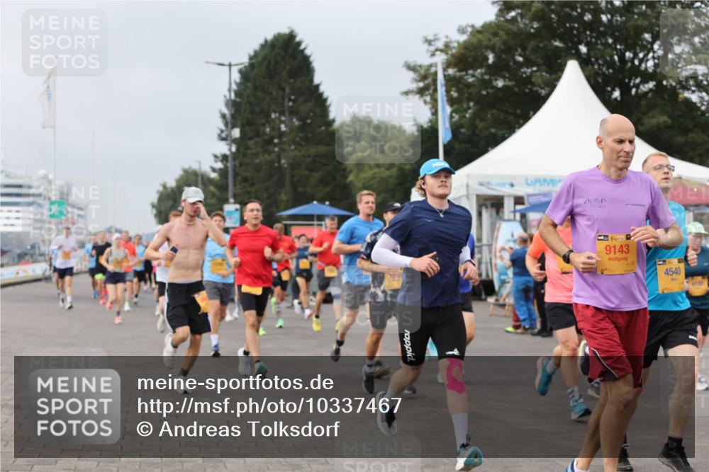 13.09.2026 - Kiel Lauf Andreas Tolksdorf http://msf.ph/oto/10337467 13.09.2026 09:54:28 Kiellinie 38, 9143, 19, 4540, 6100 meine-sportfotos.de