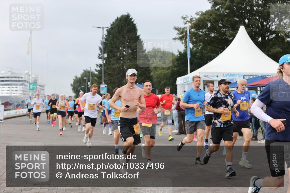 13.09.2026 - Kiel Lauf Andreas Tolksdorf http://msf.ph/oto/10337496 13.09.2026 09:54:28 Kiellinie 1276, 8641, 2824, 1958, 5611 meine-sportfotos.de