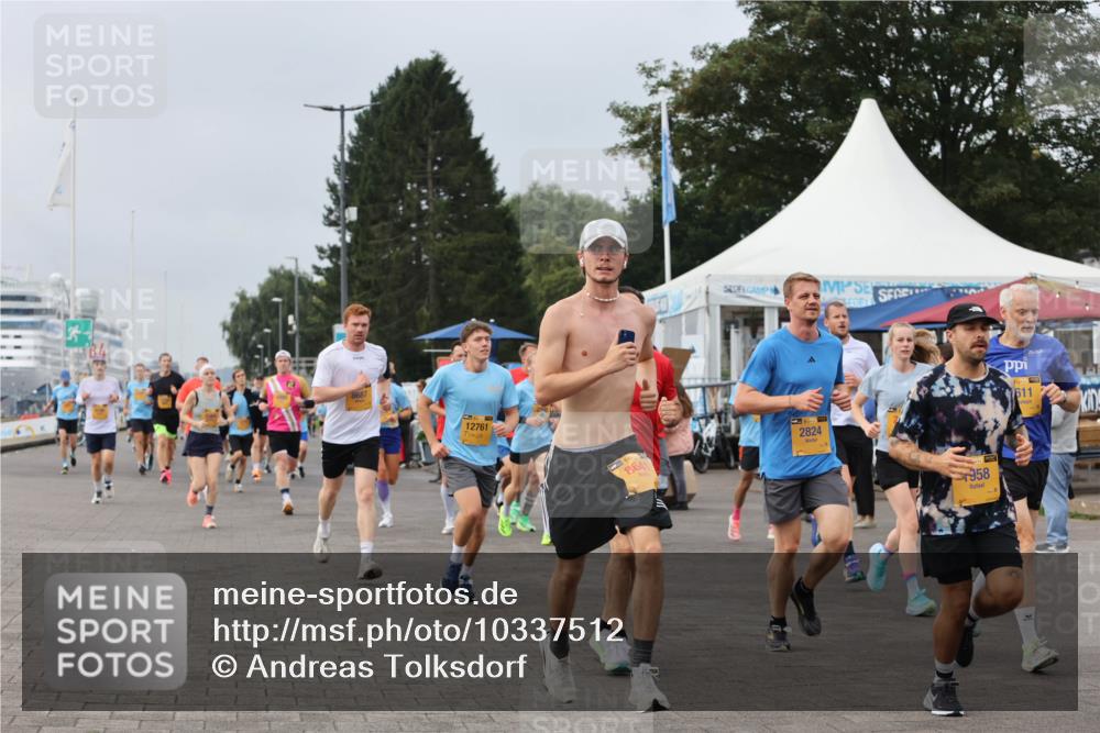 13.09.2026 - Kiel Lauf Andreas Tolksdorf http://msf.ph/oto/10337512 13.09.2026 09:54:29 Kiellinie 3, 8687, 12761, 8641, 2824, 958, 611 meine-sportfotos.de