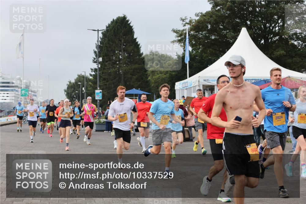 13.09.2026 - Kiel Lauf Andreas Tolksdorf http://msf.ph/oto/10337529 13.09.2026 09:54:29 Kiellinie 8687, 12761, 864, 2824, 2687 meine-sportfotos.de