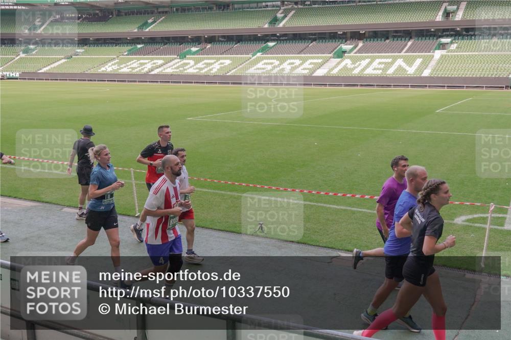 13.09.2026 - 21. swb-Marathon Bremen Michael Burmester http://msf.ph/oto/10337550 13.09.2026 13:14:24 Laufen im Stadion 266, 270, 278, 300, 349, 414, 460, 576, 600, 631, 695, 702, 768, 950, 956, 1005, 1008, 1047, 1143, 1392, 1408, 1426, 1573, 1596, 1641, 1818, 1819, 1991, 2024, 2035, 2079, 2233, 2314, 2387, 2412, 2439, 2457, 2461, 2466, 2484, 2494, 2521, 2540, 2564, 2612, 2665, 2690, 2691, 2693, 2737, 2773, 2792, 2816, 2829, 2838, 2861, 2865, 2884, 2887, 2921, 2972, 2978, 3016, 3111, 3209, 3253, 3277, 3304, 3313, 3355, 3378, 3405, 3428, 3653, 3661, 3670, 3680, 3847, 4034, 4080, 4511 meine-sportfotos.de