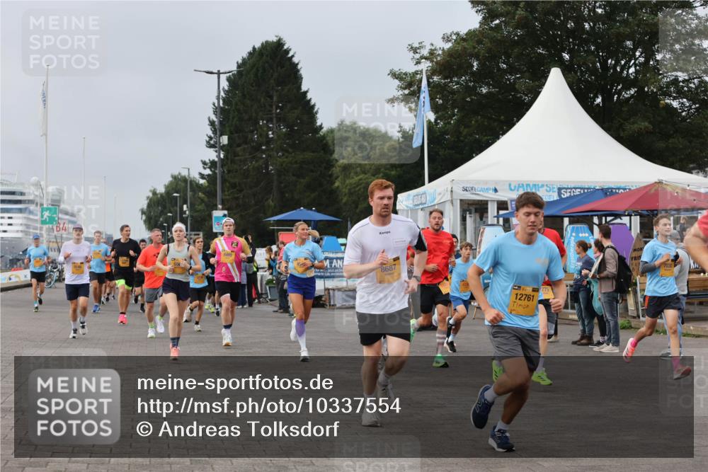 13.09.2026 - Kiel Lauf Andreas Tolksdorf http://msf.ph/oto/10337554 13.09.2026 09:54:30 Kiellinie 4, 696, 8480, 8687, 12761, 7030 meine-sportfotos.de